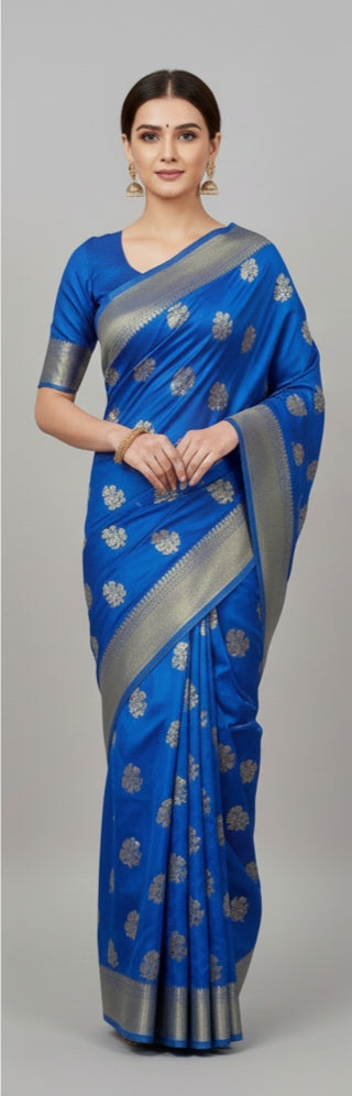Graceful Georgette Saree With Stone Highlights